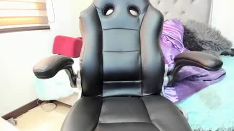 ALISON online show from March 5, 4:24 pm