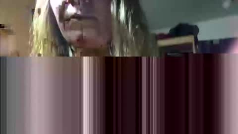 allisonlove2 online show from May 19, 1:56 am