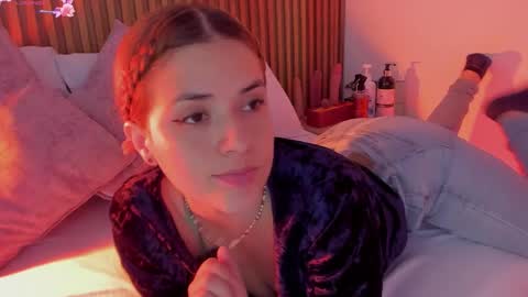 A L L I S S online show from October 9, 7:51 pm