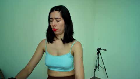 Alli online show from October 8, 6:12 pm