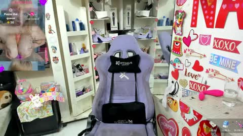 allsson_miller online show from April 5, 9:58 pm