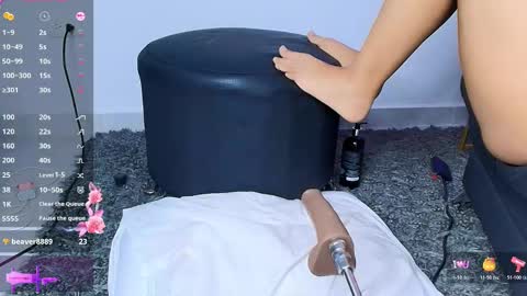 allymdo online show from November 8, 4:23 pm