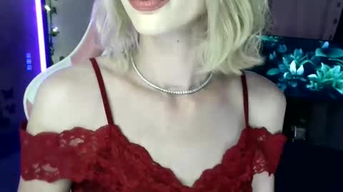 Ally Girl In Her Ally World online show from April 4, 3:16 am