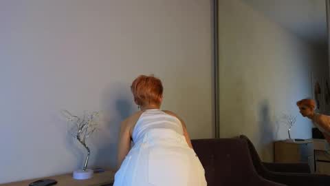 almawood online show from December 24, 7:28 am