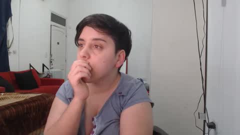 Almond online show from October 3, 1:11 am