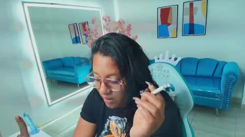 Alondra  online show from January 14, 3:55 am