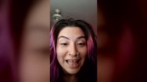 altbaddie420 online show from August 3, 10:26 pm
