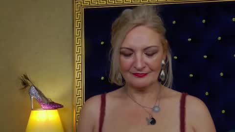 Alura Jenson online show from January 18, 9:33 pm