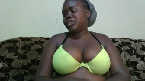 Snapshot of alyabeiby chatting on October 23, 2:17 am alyabeiby online show from October 23, 2:17 am
