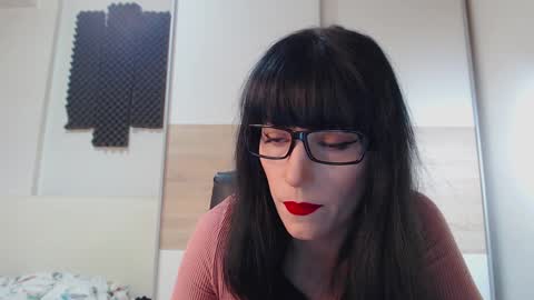 Alice online show from February 12, 1:13 pm