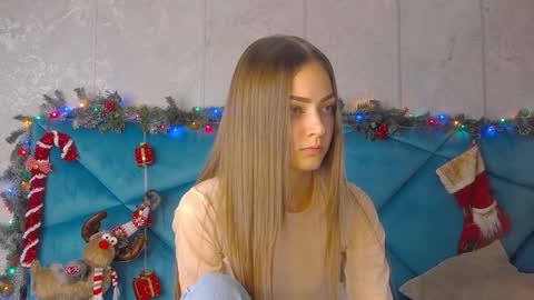 Alyse online show from January 6, 5:59 pm