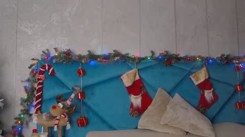 Alyse online show from January 4, 6:19 pm