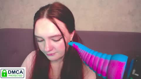 Alyssa online show from November 26, 2:56 am