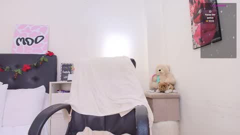 Isabella online show from December 13, 7:42 pm