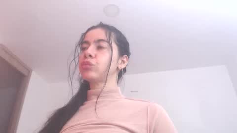 valentia online show from March 25, 2:28 am