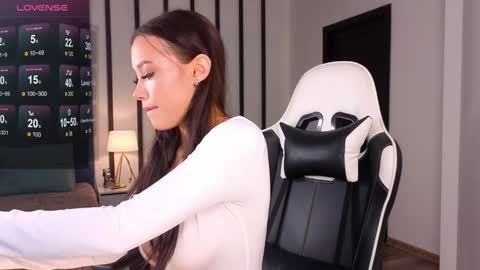 Amalia online show from December 27, 2:58 am