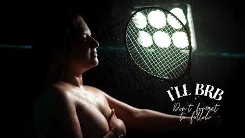 Amalia Im Back See you soon this January 7 at 10 pm Colombia time online show from December 5, 2:22 am