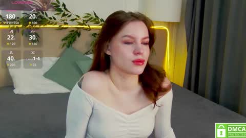 Amalia online show from November 18, 1:23 pm