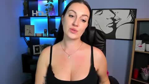 Amanda online show from March 4, 2:21 pm