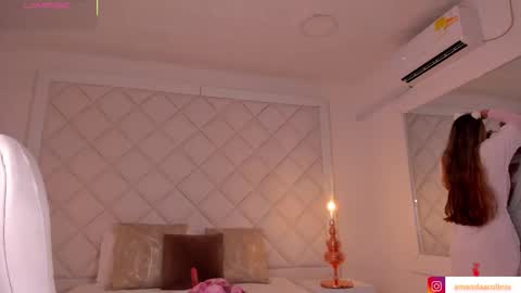 Snapshot of amanda_colin chatting on September 17, 11:47 pm Amanda online show from September 17, 11:47 pm