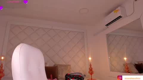 Snapshot of amanda_colin chatting on October 5, 11:21 pm Amanda online show from October 5, 11:21 pm