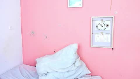 Thalia online show from November 15, 4:35 am