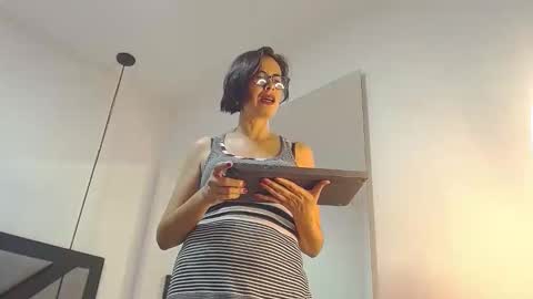 amanda_ramirez online show from November 17, 1:45 pm