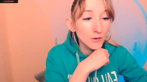 Amanda online show from October 8, 7:35 am