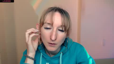 Amanda online show from September 29, 8:08 am