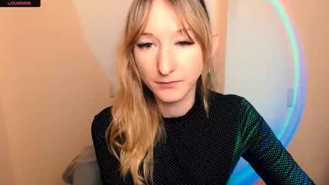 Amanda online show from October 22, 7:35 am