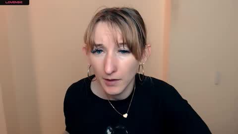 Amanda online show from September 18, 8:13 am