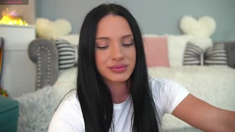 AmanndaSkye online show from March 28, 1:49 am