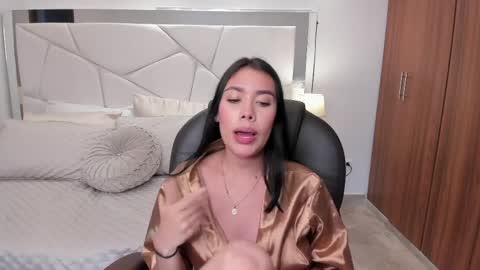 amara foxx online show from April 17, 10:34 pm