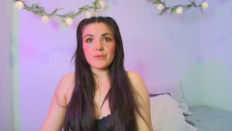 Amara Vega  online show from December 17, 5:11 am