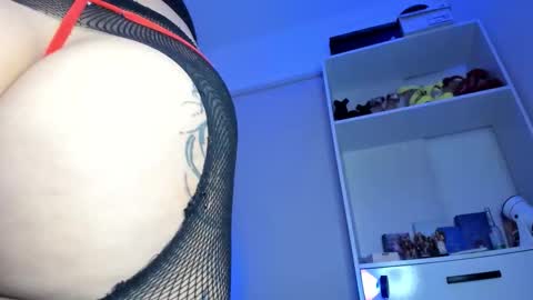 Susan online show from October 13, 2:53 pm