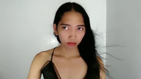 CALL ME GRACE online show from April 23, 1:03 am