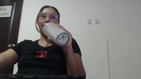 Ambar online show from January 10, 10:15 pm