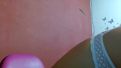 Snapshot of ambarmilf09 chatting on October 1, 3:22 am ambarmilf09 online show from October 1, 3:22 am
