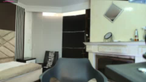 Ambar Ross online show from December 12, 7:15 pm