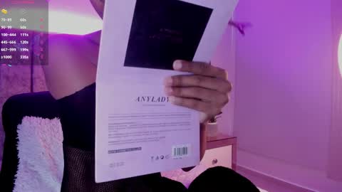  Amber  online show from April 3, 1:42 pm