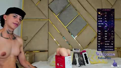 Amber  online show from November 8, 6:13 pm