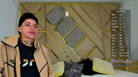 Amber  online show from November 13, 1:32 pm