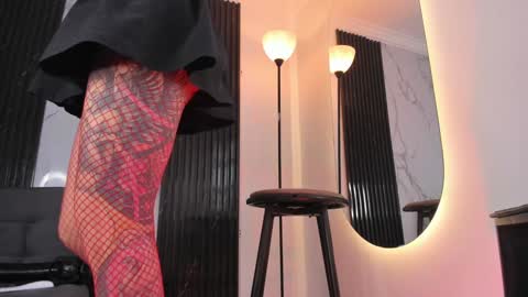 Snapshot of amber_blair chatting on January 17, 8:44 pm amber_blair online show from January 17, 8:44 pm