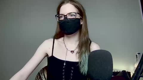 Amber non-nude model online show from December 4, 6:26 am