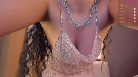 amber_curly online show from January 23, 2:28 pm