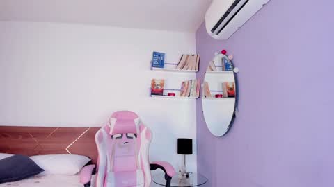 Amber online show from January 28, 8:47 pm