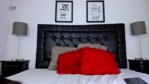 julieta  online show from March 3, 8:26 pm