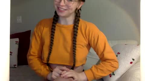 Amber 3 online show from December 17, 1:49 pm