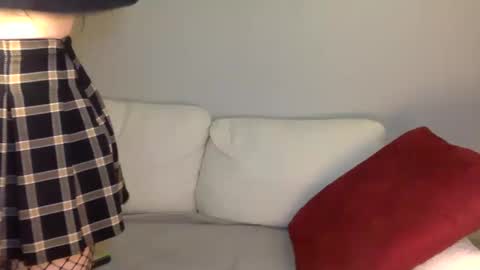 Amber 3 online show from December 5, 2:33 pm