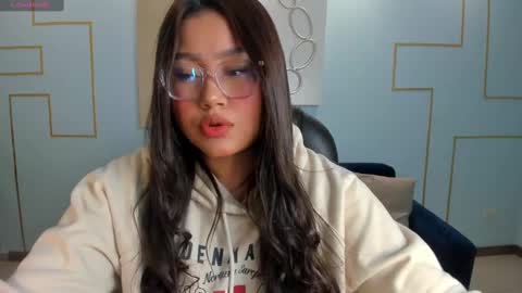 Amber  online show from March 12, 3:02 am